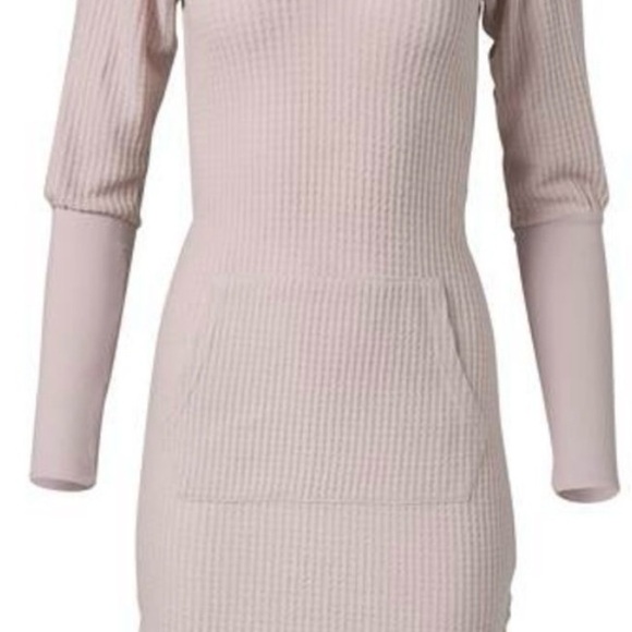 VENUS Sweater Dress | M | Blush | w. Pockets - Picture 2 of 9